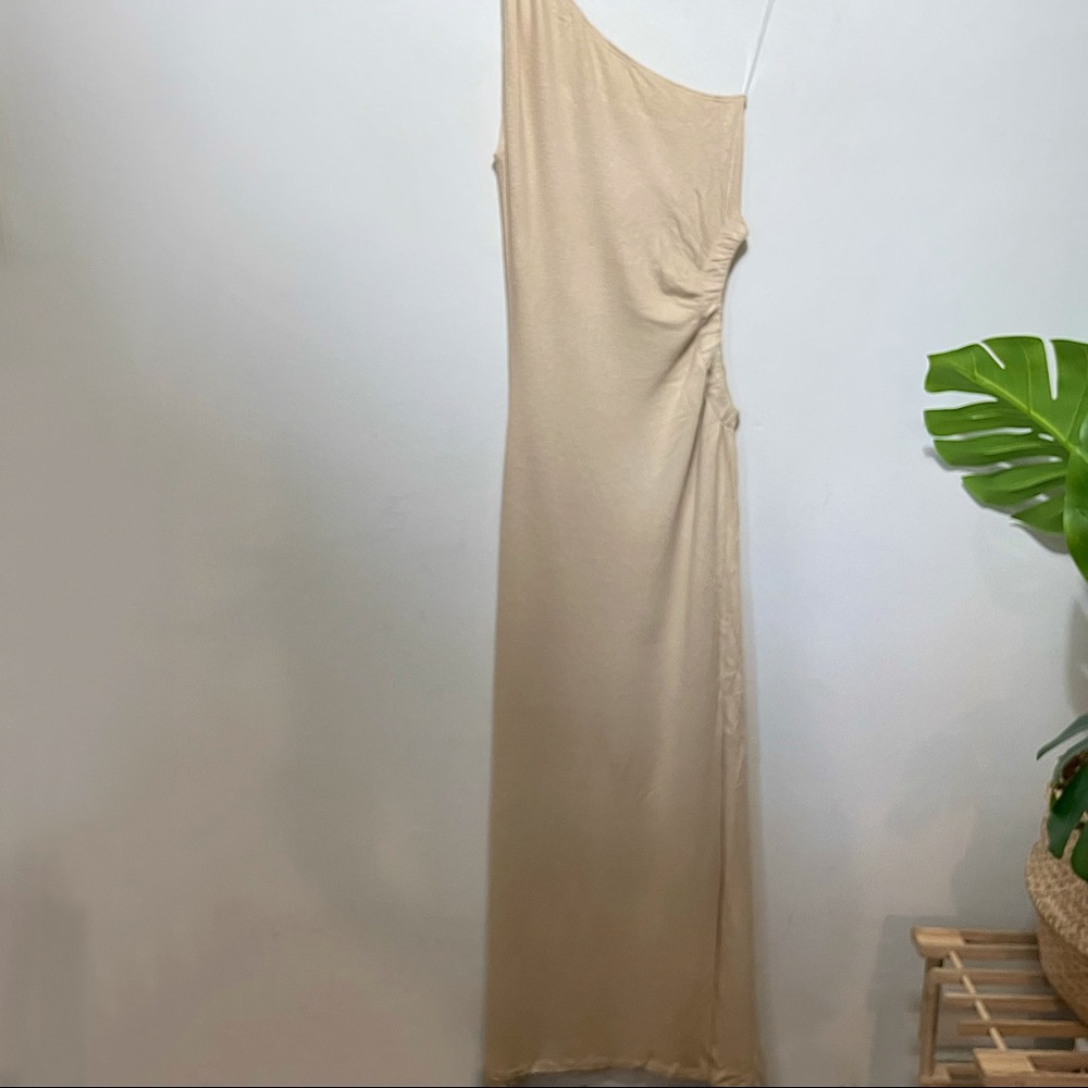 Nude dress